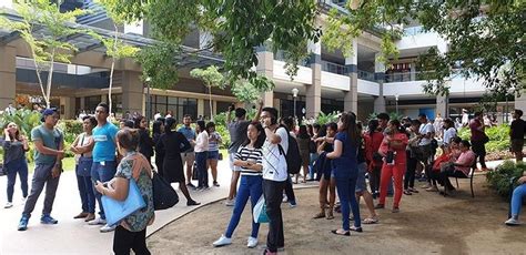 Quake felt in Bacolod; no reports of damage .